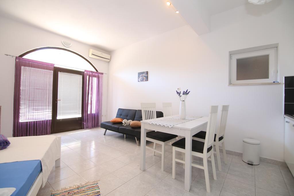 Apartments Kristo Трогір Екстер'єр фото