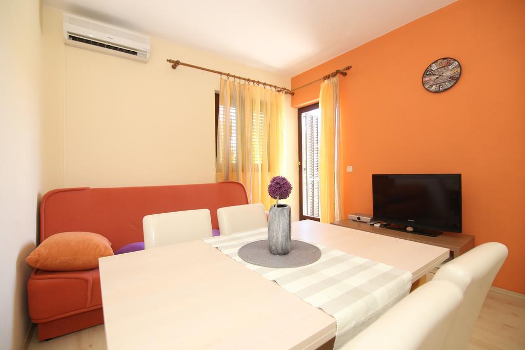 Apartments Kristo Трогір Екстер'єр фото