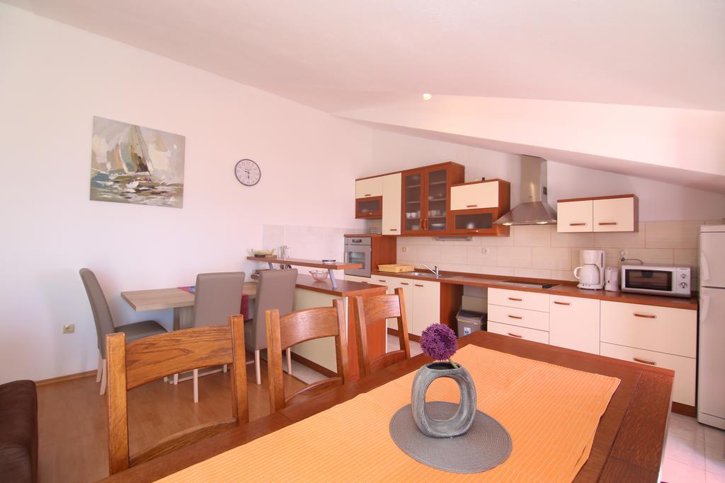 Apartments Kristo Трогір Екстер'єр фото